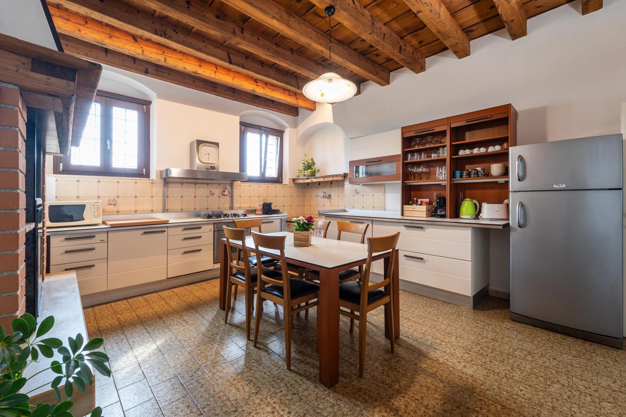 Antico Stemma Corte Meneghella Monzambano Buitenkant foto